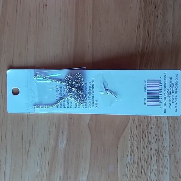 Positive Intentions Diffuser Locket - Picture 5 of 8